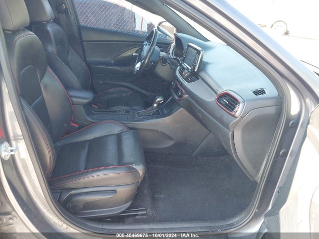 KMHH55LC9JU011270 Hyundai Elantra Gt Sport