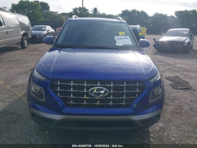 KMHRC8A37NU176559 Hyundai Venue Limited