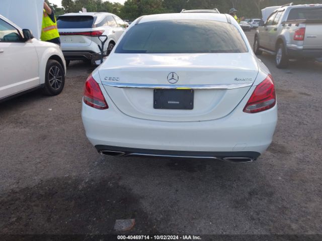 55SWF4KB4FU036927 Mercedes-Benz C 300 4matic/luxury 4matic/sport 4matic