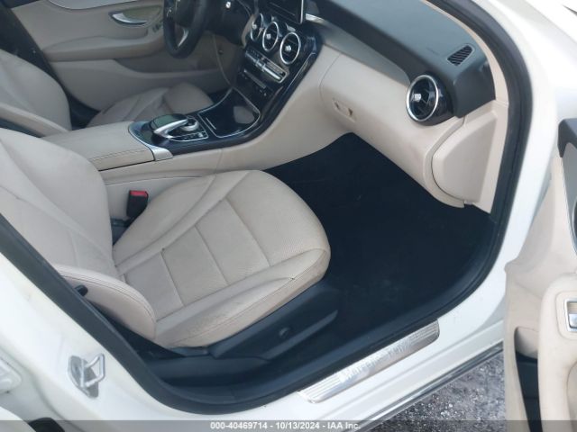 55SWF4KB4FU036927 Mercedes-Benz C 300 4matic/luxury 4matic/sport 4matic
