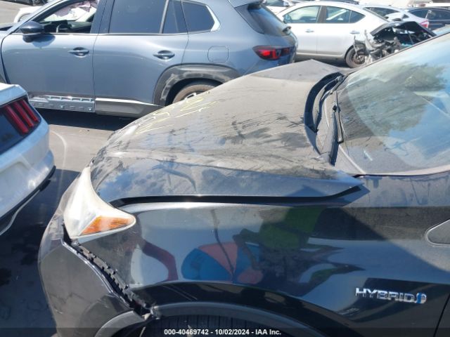 JTMRJREVXJD161494 Toyota Rav4 Hybrid Xle