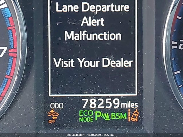Toyota Rav4 Platinum 2017 2T3DFREV4HW559244 Image 16