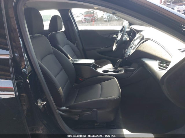 Chevrolet Malibu 1fl 2019 1G1ZC5ST5KF208158 Image 5