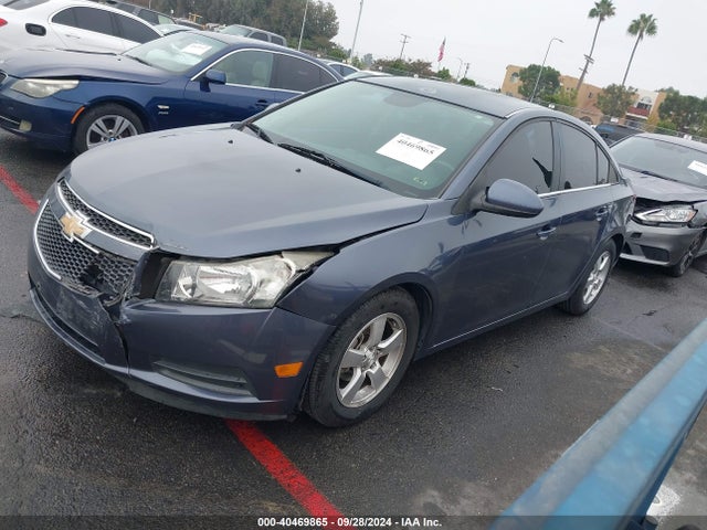 Chevrolet Cruze 1lt Auto 2014 1G1PC5SBXE7345741 Image 2
