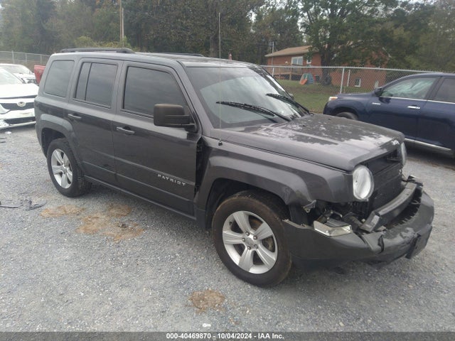 1C4NJRBB9HD212597 auction archive image