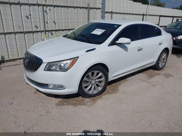 1G4GB5G30GF139943 Buick Lacrosse Leather