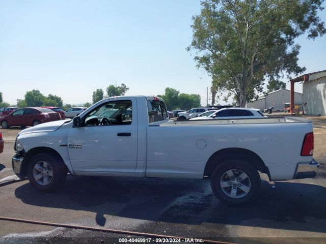 3C6JR6DT6HG796656 RAM 1500 Tradesman  4x2 8' Box