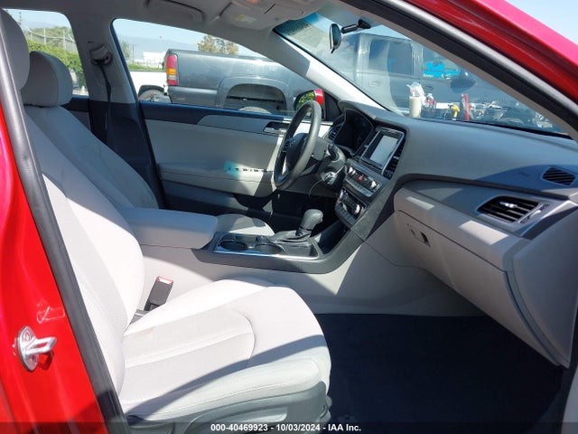 Hyundai SONATA SE 2018 5NPE24AF0JH691223 Image 5