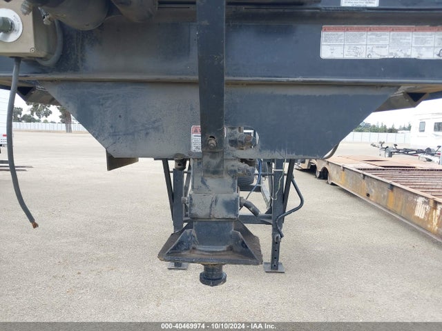 40469974 :رقم المزاد ، 5SHFW5028MB000334 vin ، 2021 Kaufman Trailers Trailer مزاد بيع