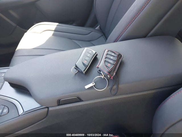 JTHR6JBH5P2134692 Lexus Ux 250h F Sport Handling