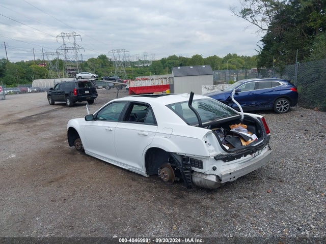 Chrysler 300 300s 2020 2C3CCABG2LH229952 Image 3