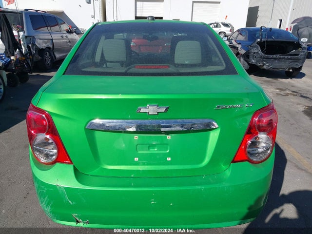 Chevrolet Sonic Lt Auto 2015 1G1JC5SH0F4217831 Image 16