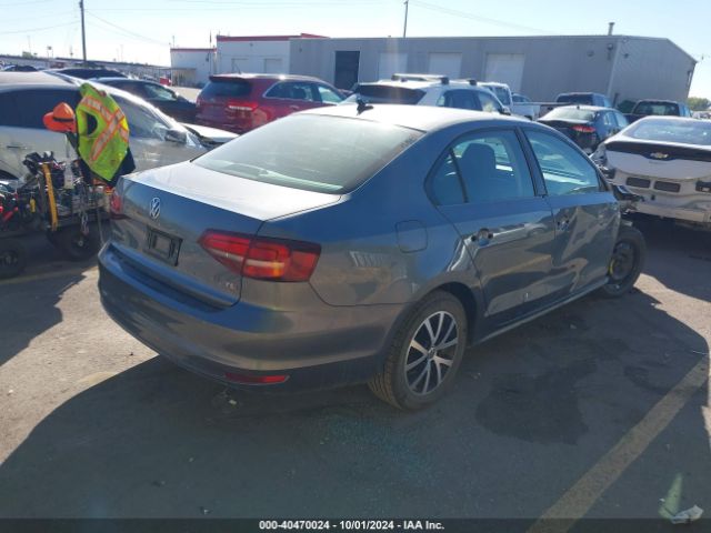 3VWD67AJ2GM391012 Volkswagen Jetta 1.4t Se