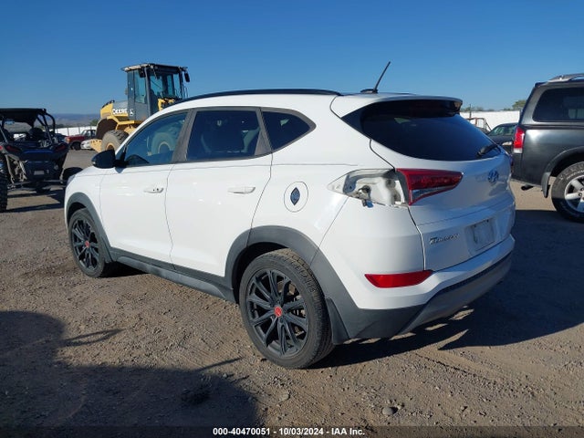 Hyundai Tucson Night 2017 KM8J33A28HU534635 Image 3