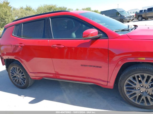 3C4NJDCB4NT210523 Jeep Compass (red) Edition 4x4