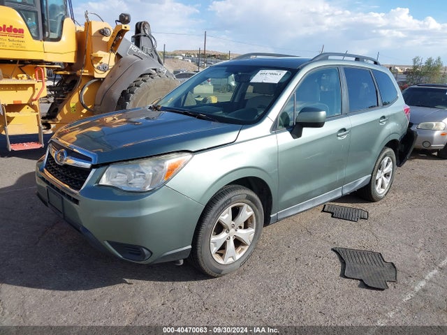 Subaru Forester 2.5i Premium 2014 JF2SJAGC6EH497559 Image 2