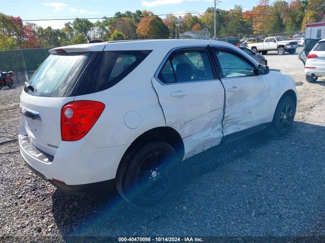 Chevrolet EQUINOX LS 2015 1GNFLEEK0FZ116643 Image 4
