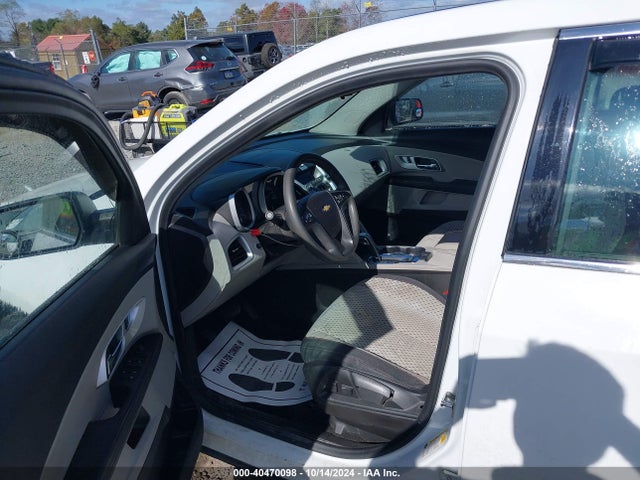 Chevrolet EQUINOX LS 2015 1GNFLEEK0FZ116643 Image 5