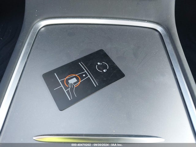 2022 TESLA MODEL 3 5YJ3E1EB0NF266982 Photo 10