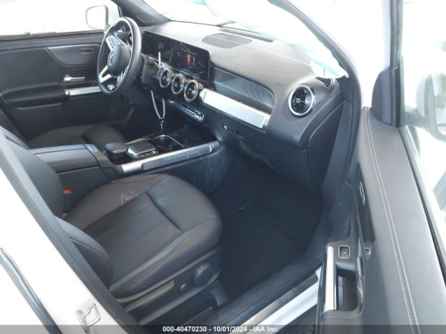 W1N4M4GBXNW249925 Mercedes-Benz GLB 250