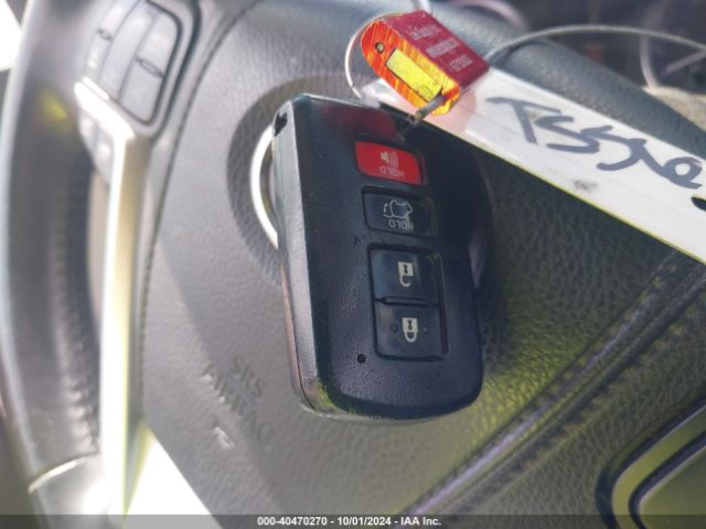 5TDYKRFH4FS061002 Toyota Highlander Limited V6