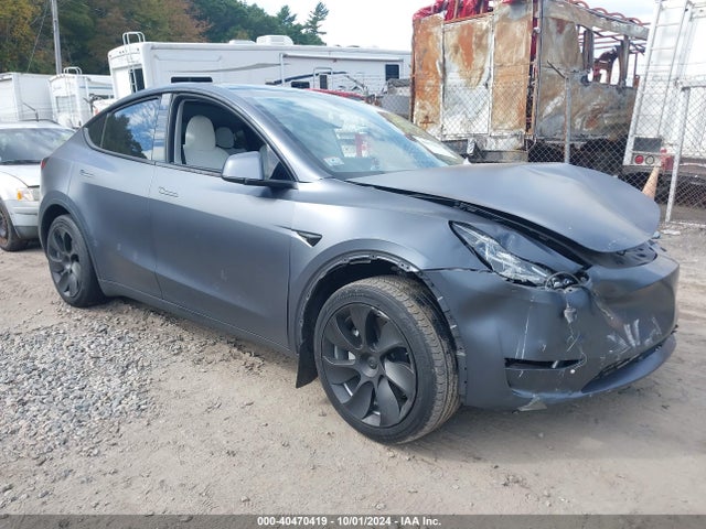 2023 TESLA MODEL Y 7SAYGDEE5PA099193 Photo 0