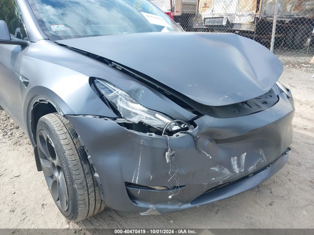 2023 TESLA MODEL Y 7SAYGDEE5PA099193 Photo 5