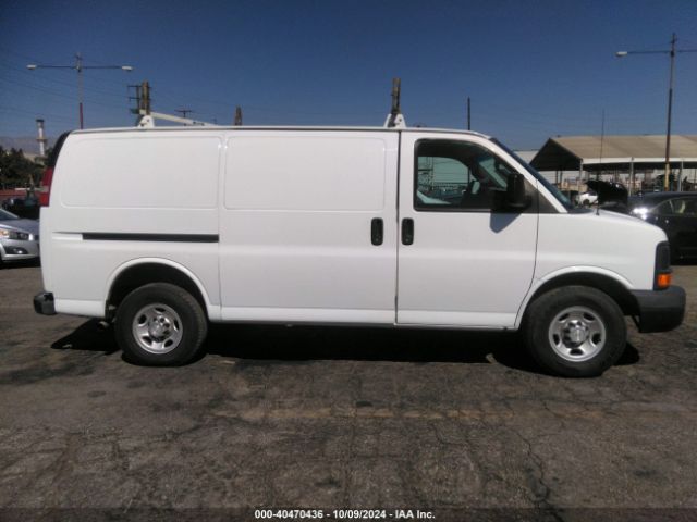 1GCWGAFF2G1118806 Chevrolet Express 2500 Work Van