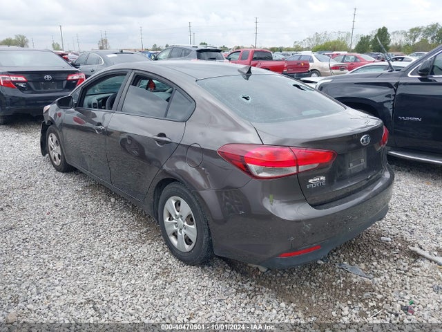 KIA FORTE LX 2017 3KPFK4A73HE136536 Image 3