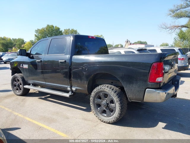 3C6UR5CL0HG658197 RAM 2500 Tradesman  4x4 6'4 Box