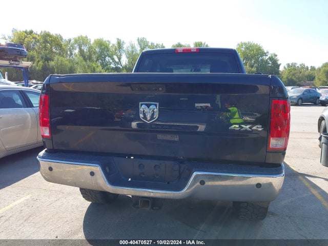 3C6UR5CL0HG658197 RAM 2500 Tradesman  4x4 6'4 Box