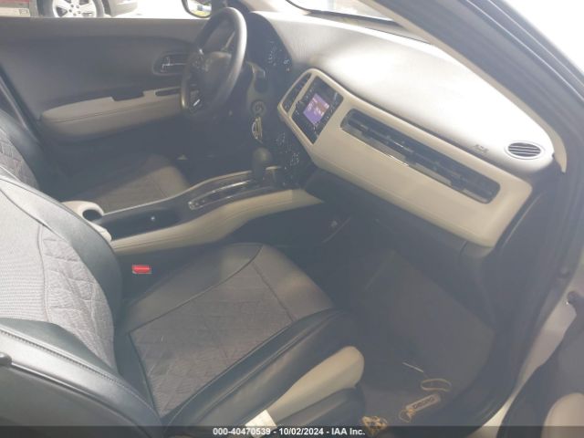 3CZRU6H35NM708403 Honda Hr-v Awd Lx