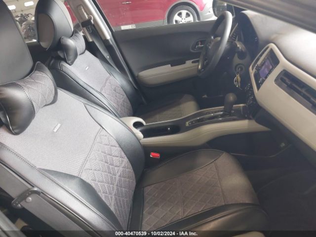 3CZRU6H35NM708403 Honda Hr-v Awd Lx