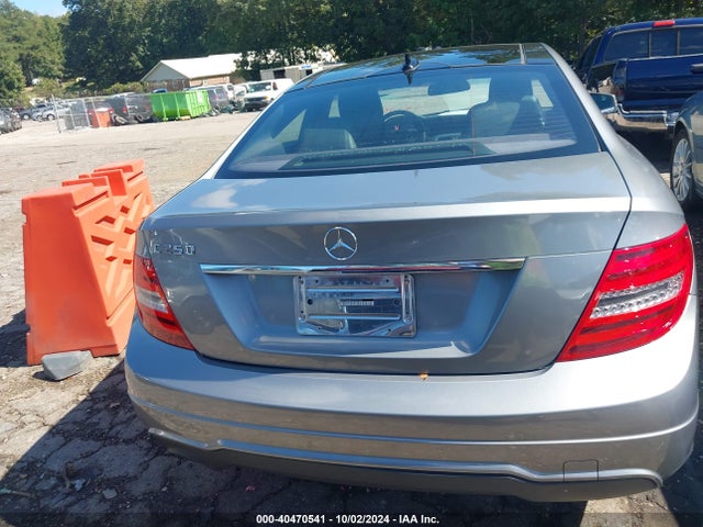 Продаж на аукціоні авто 2012 Mercedes-benz C 250, vin: WDDGJ4HB2CF792300, номер лоту: 40470541