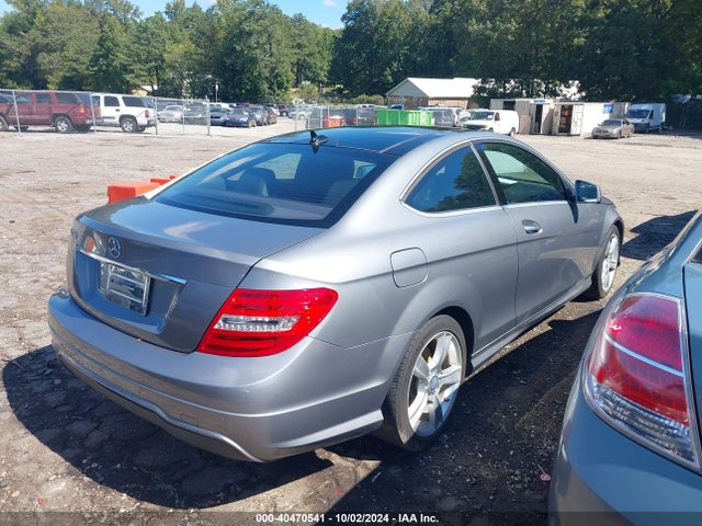 Продаж на аукціоні авто 2012 Mercedes-benz C 250, vin: WDDGJ4HB2CF792300, номер лоту: 40470541