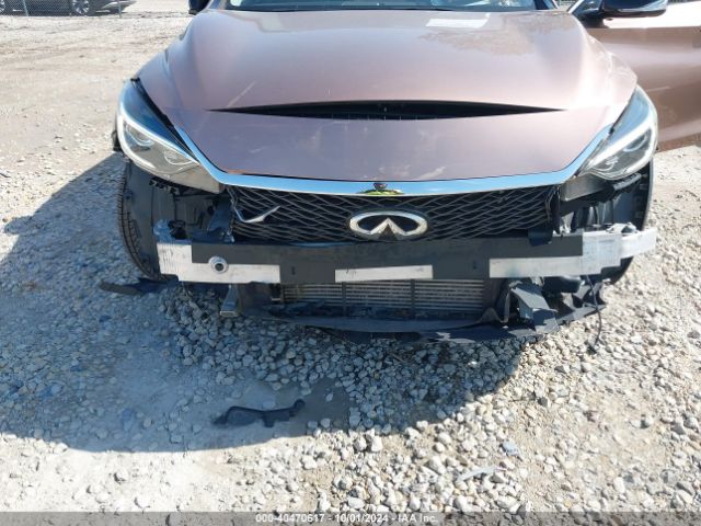SJKCH5CR0HA032897 Infiniti Qx30 Premium