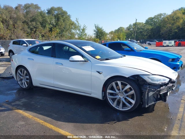 5YJSA1E26JF245247 Tesla MODEL S