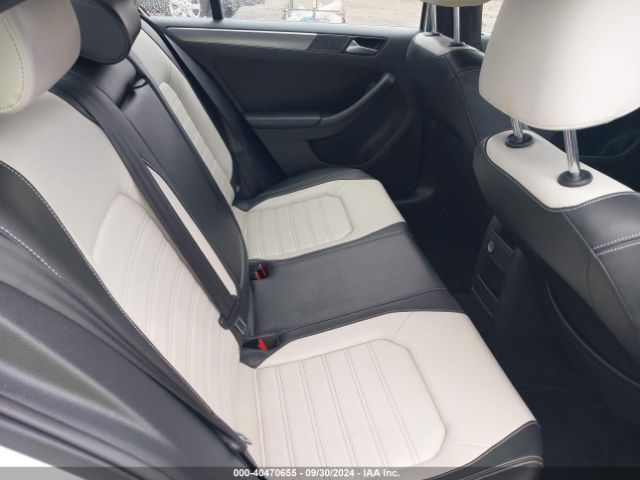 3VWD17AJ9GM278365 Volkswagen Jetta 1.8t Sport