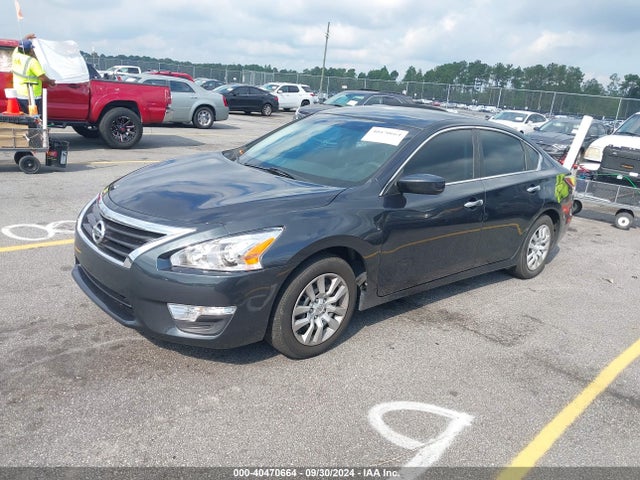Nissan Altima 2.5 S 2015 1N4AL3AP4FC229822 Image 2