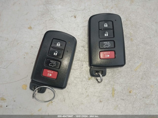 Toyota Rav4 Limited 2018 JTMDFREV8JJ203254 Image 11