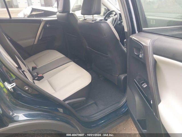 Toyota Rav4 Limited 2018 JTMDFREV8JJ203254 Image 8