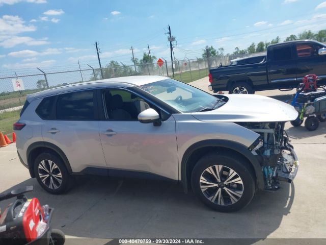 5N1BT3BA0PC672040 Nissan Rogue Sv Fwd