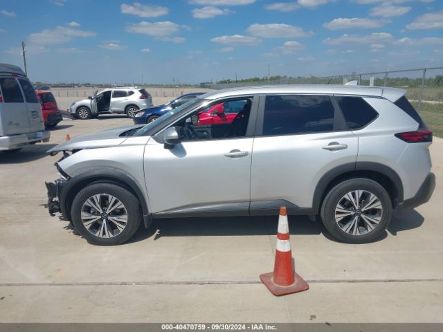 5N1BT3BA0PC672040 Nissan Rogue Sv Fwd