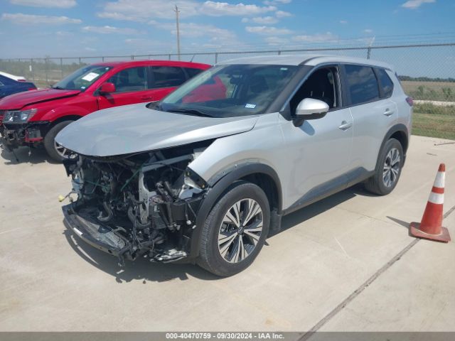 5N1BT3BA0PC672040 Nissan Rogue Sv Fwd