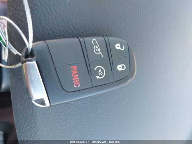 1C4RJEBG0JC260586 Jeep Grand Cherokee Limited 4x2