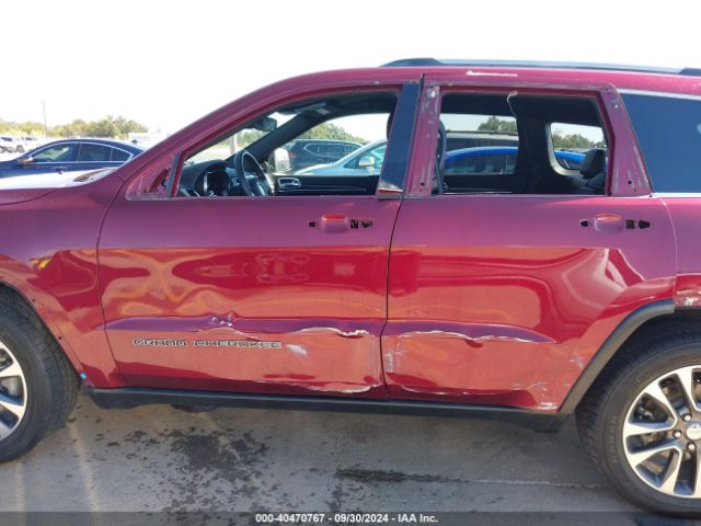 1C4RJEBG0JC260586 Jeep Grand Cherokee Limited 4x2