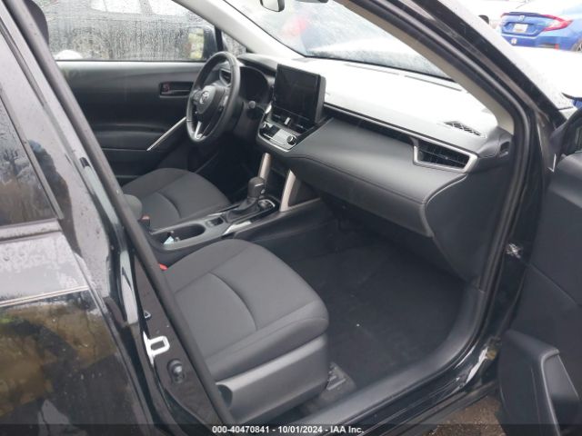 7MUCAABG6PV049341 Toyota Corolla Cross Le