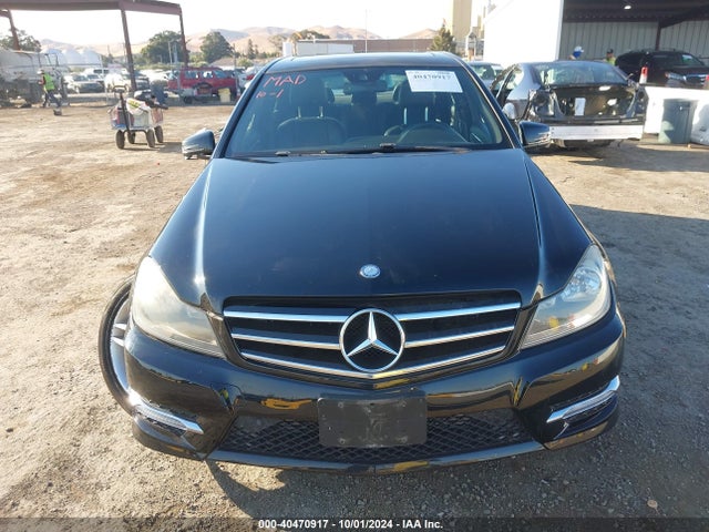 WDDGF4HB8EA960555 Mercedes-Benz C 250 Luxury/sport