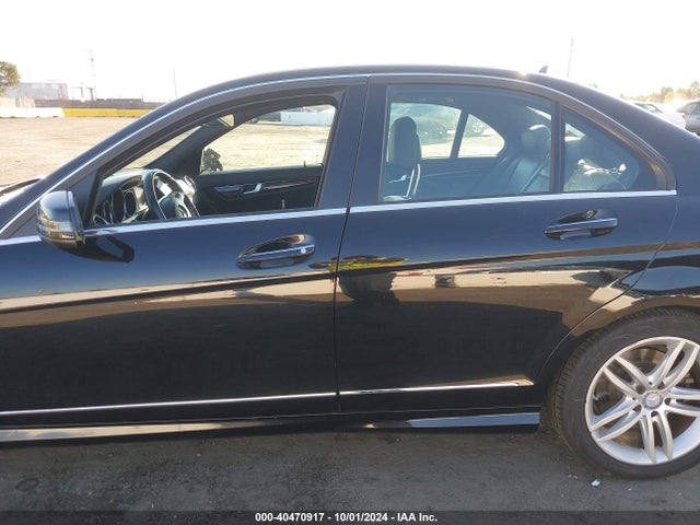 WDDGF4HB8EA960555 Mercedes-Benz C 250 Luxury/sport