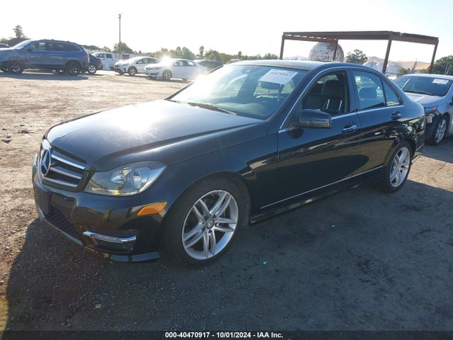 WDDGF4HB8EA960555 Mercedes-Benz C 250 Luxury/sport